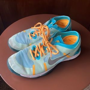 Nike Lunar Element size 7.5 shoes